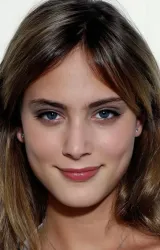 Нора Арнезедер